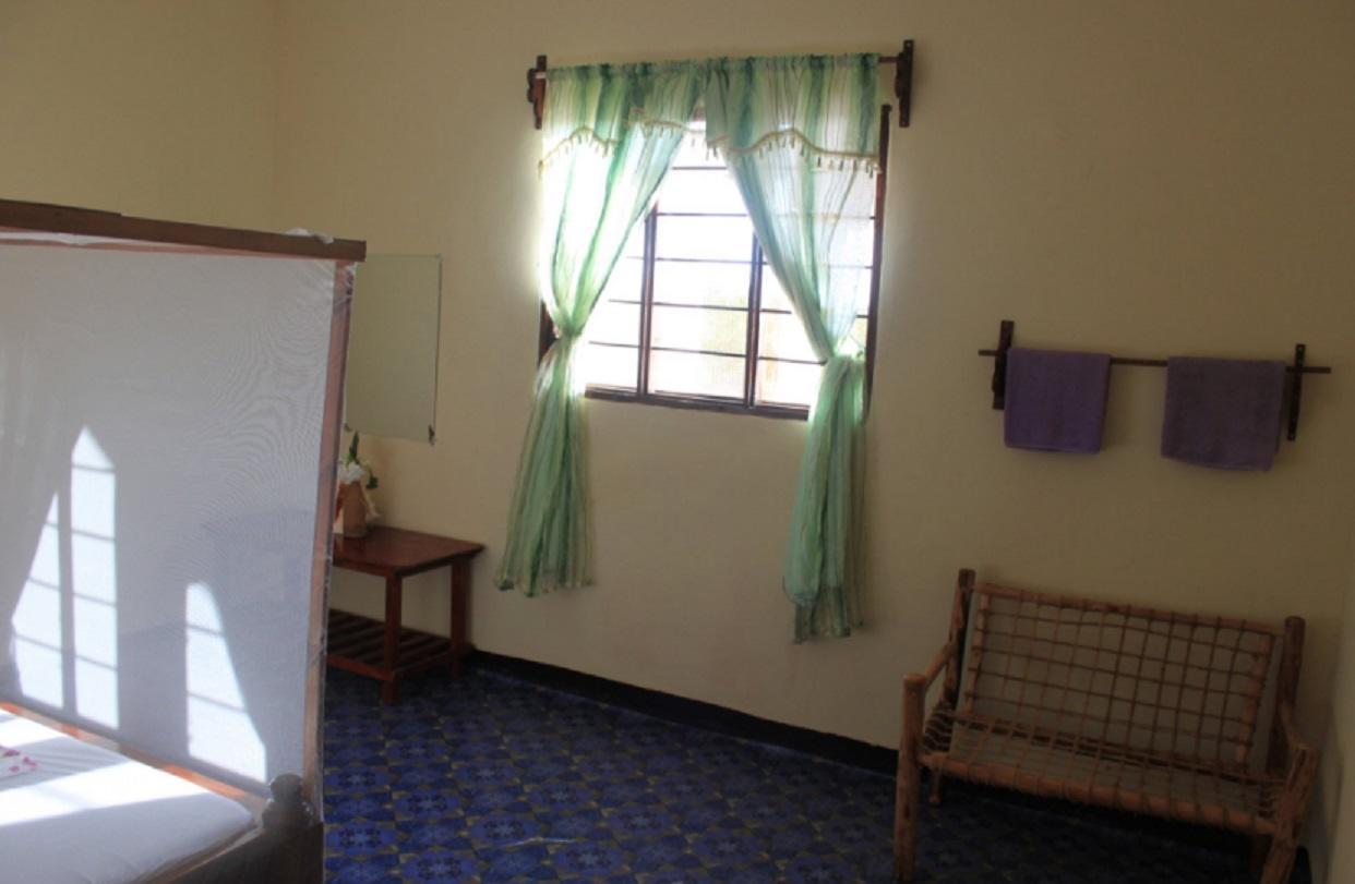 Mfumbwi Lodge Джамбиани Екстериор снимка